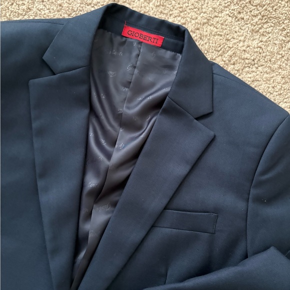 Boys 3 piece Navy suit 10-12 - Picture 8 of 16